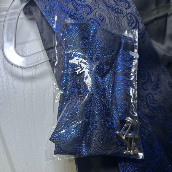 Barry.Wang Vest Men XL Blue Black Paisley Formal Set Bow Tie Hanky Wedding NWOT - Picture 5 of 10